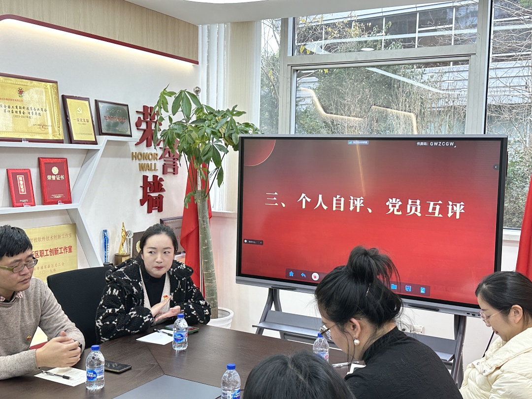 170556403865a8d786bc18c2.81290457