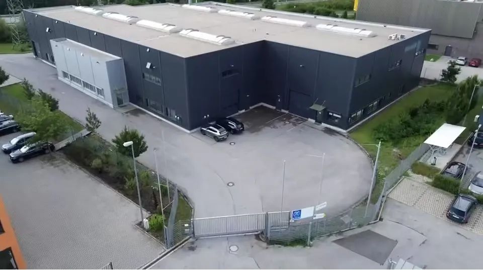 17326895296746be79e252f5.36723395