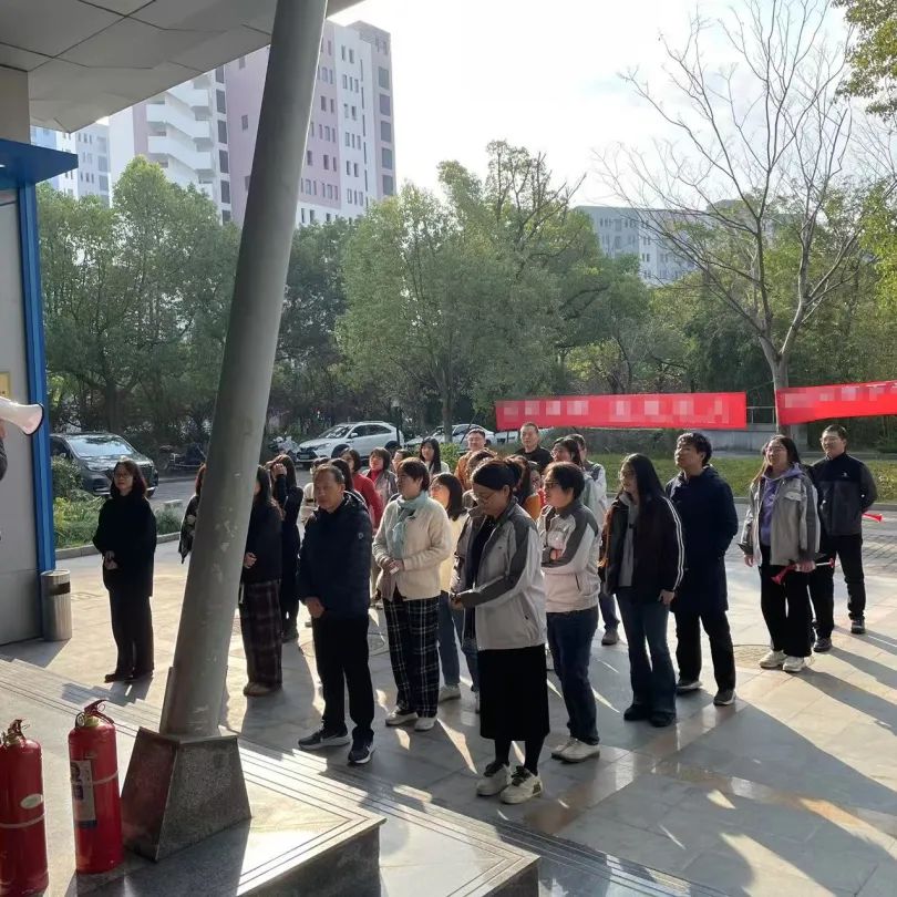 173344663267524be8e13181.24947676